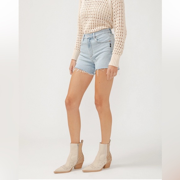 🆕 NWT Silver Jeans 4.5” Shorts, 36 - Picture 9 of 11